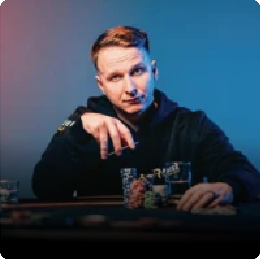 Benjamin "Bencb" Rolle เป็นนักโป๊กเกอร์อาชีพและโค้ช ผู้เชี่ยวชาญด้านการแข่งขัน High Stakes Tournament และเป็นหนึ่งในผู้สร้างแรงบันดาลใจของซีรีส์ CoinMasters